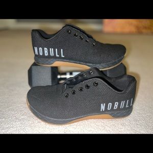 ❣️NoBull black trainers 9.5 EUC❣️